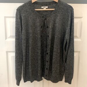 Croft & Barrow size M button down sweater